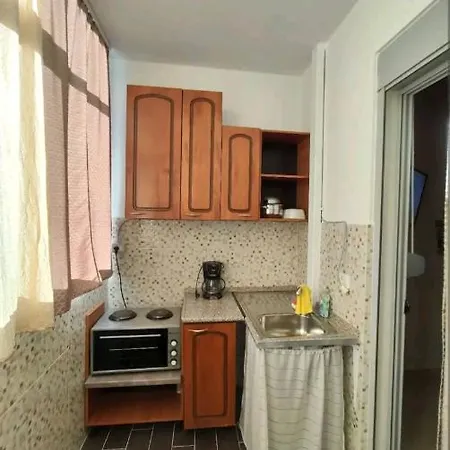 Apartmán Juli Appartament Near The & The Center Of Vlorë